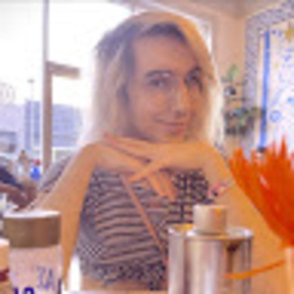 Meet your Posher, Samantha